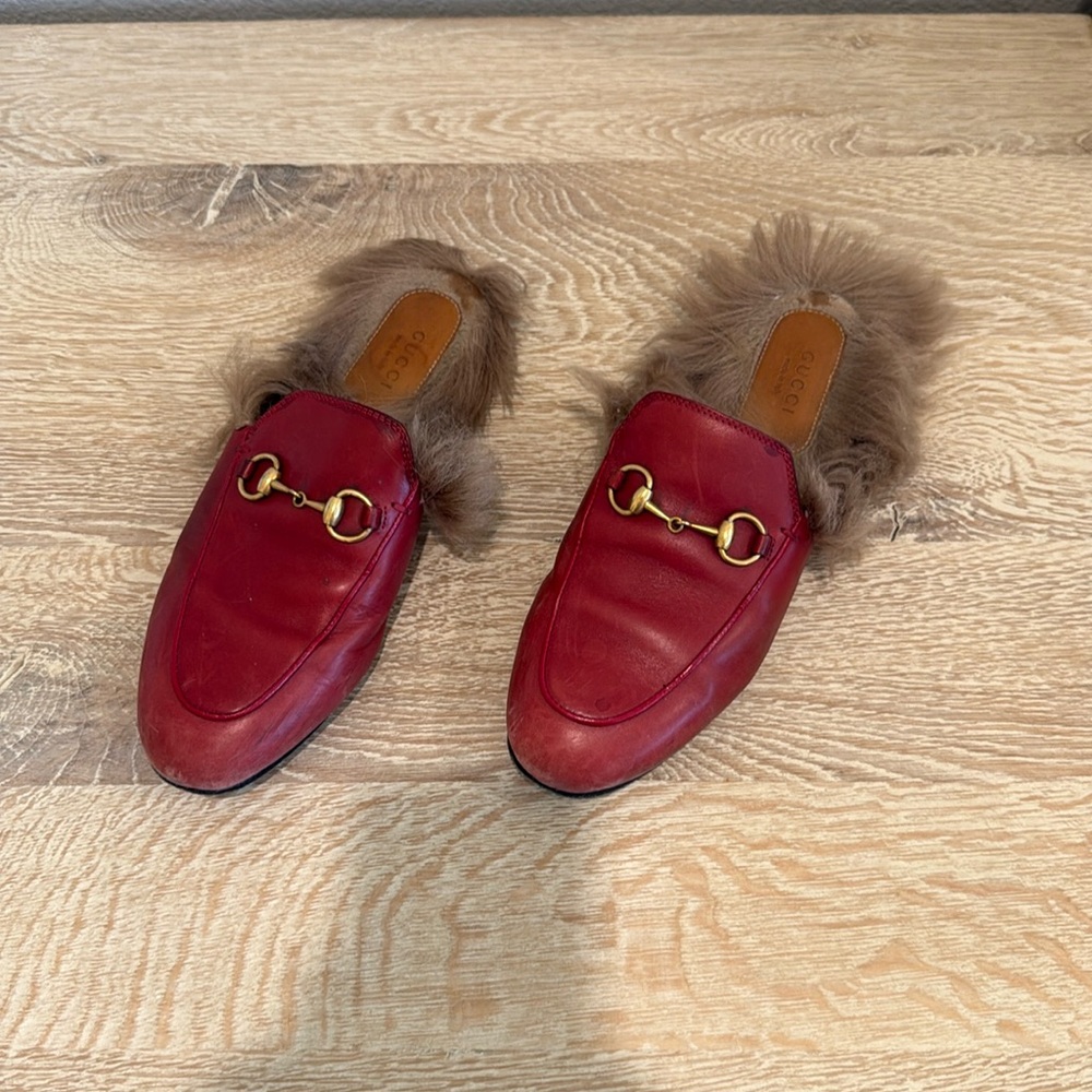 Gucci Furry Slides